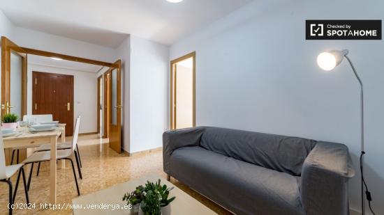 Habitación exterior con llave independiente en apartamento de 5 dormitorios, La Saïdia - VALENCIA