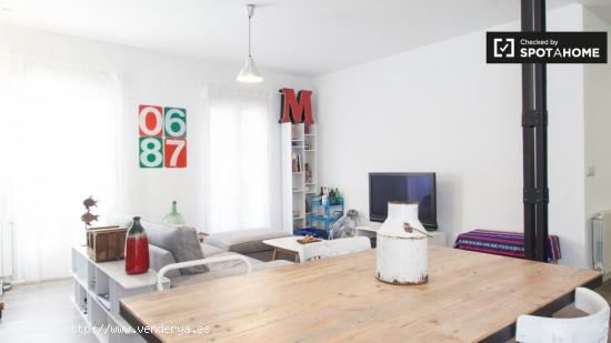 Elegante apartamento de 1 dormitorio en alquiler en Moncloa - MADRID