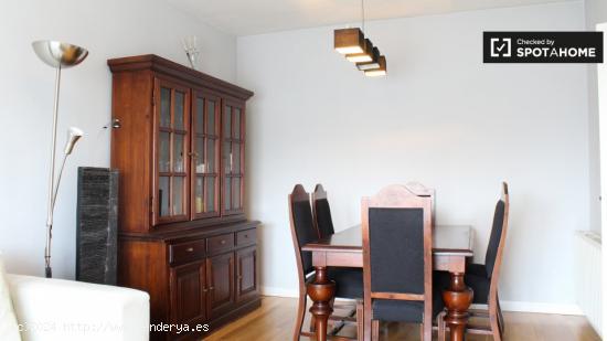 Elegante apartamento de 1 dormitorio con aire acondicionado central en alquiler en Imperial - MADRID