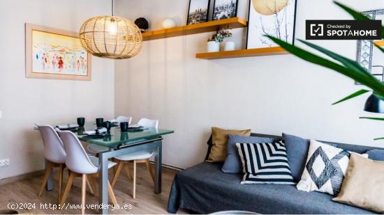 Apartamento de 3 dormitorios en alquiler en Eixample Dreta - BARCELONA