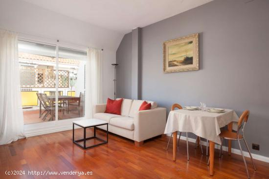  Apartamento de 2 dormitorios en alquiler en Gràcia - BARCELONA 