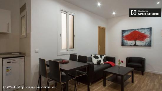 Elegante apartamento de 3 dormitorios en Barcelona - BARCELONA