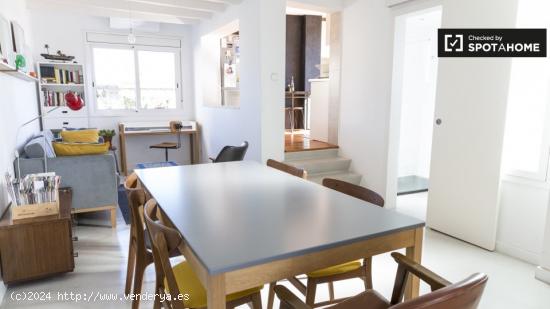 Elegante apartamento de 1 dormitorio con terraza en alquiler en Gràcia - BARCELONA