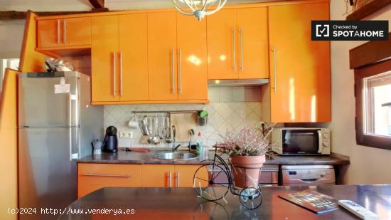 Precioso apartamento de 2 dormitorios en alquiler en Malasaña - MADRID