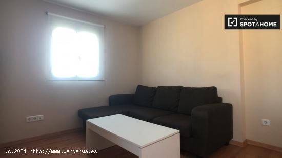 Moderno apartamento de 2 dormitorios en alquiler en San Blas - MADRID