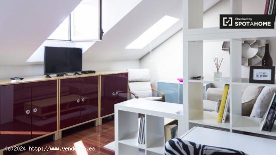 Acogedor apartamento de 1 dormitorio en alquiler en Lavapiés - MADRID