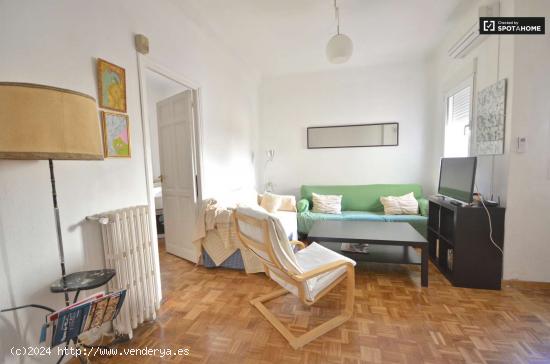  Soleado apartamento de 2 habitaciones en alquiler en atocha. - MADRID 