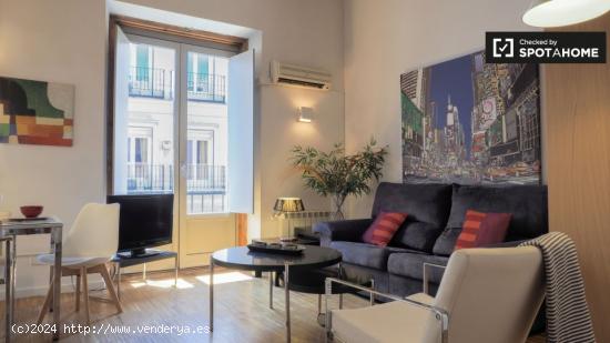 Apartamento de 3 dormitorios en alquiler en Atocha, Madrid. - MADRID