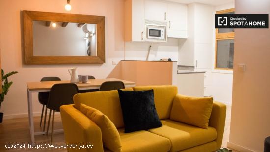 Encantador apartamento de 2 dormitorios en alquiler en El Born - BARCELONA