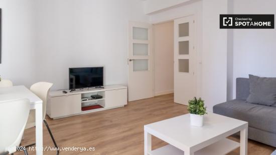 Moderno apartamento de 4 dormitorios en alquiler en Fuente del Berro. - MADRID