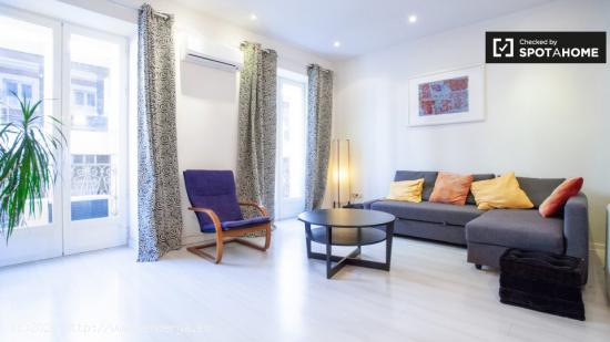 Encantador apartamento de 1 dormitorio en alquiler en Chueca - MADRID