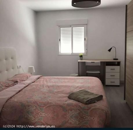  Habitación en alquiler, apartamento de 5 dormitorios, Benimaclet - VALENCIA 