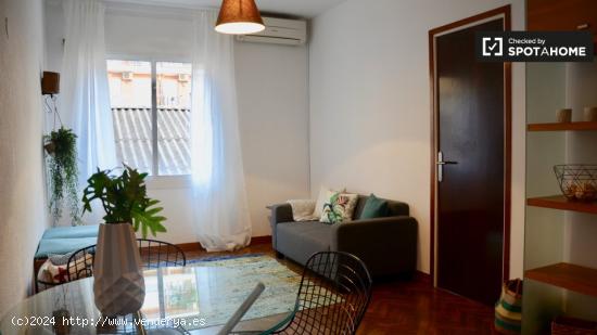 Acogedora habitación en alquiler en apartamento de 3 dormitorios en Sarrià-Sant Gervasi - BARCELON