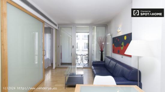 Moderno apartamento de 2 dormitorios en alquiler en Madrid Centro - MADRID