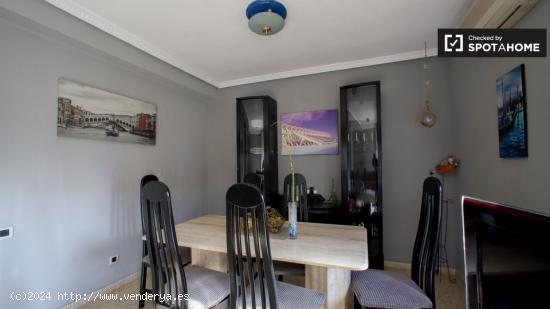 Hermoso apartamento de 2 dormitorios en alquiler en Poblats Marítims - VALENCIA