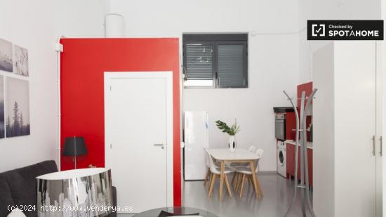 Moderno apartamento estudio en alquiler en Ciudad Lineal. - MADRID