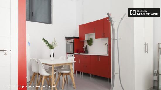 Moderno apartamento estudio en alquiler en Ciudad Lineal. - MADRID