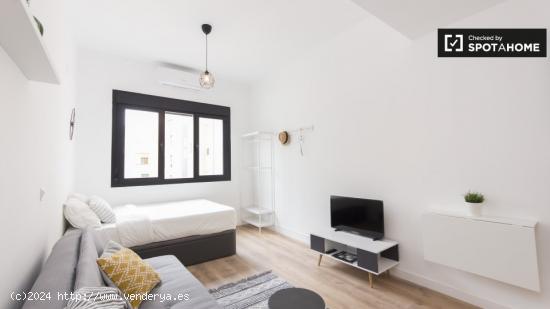 Moderno apartamento estudio con aire acondicionado en alquiler en Tetuán. - MADRID