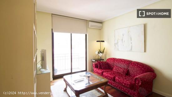 Encantador apartamento de 2 dormitorios en alquiler en Salamanca - MADRID