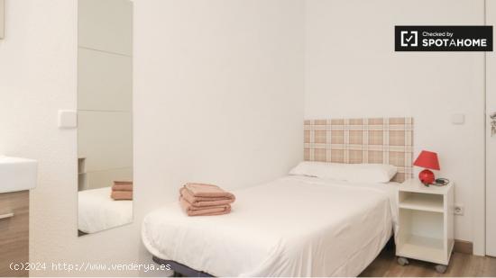 Habitaciones para mujeres en alquiler en residencia para estudiantes en Gaztambide - MADRID