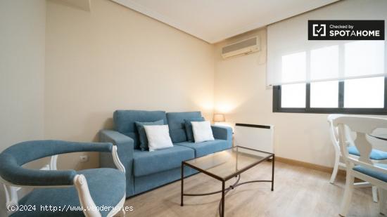 Elegante apartamento en el centro de Madrid - MADRID