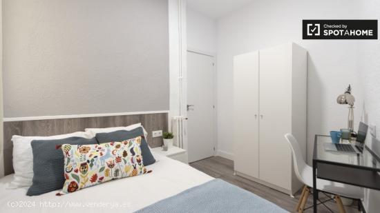 Elegante habitación en alquiler, apartamento de 4 dormitorios, Salamanca - MADRID