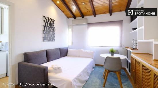 Apartamento de 2 dormitorios en alquiler en Lavapiés, Madrid - MADRID