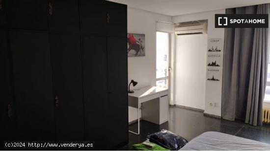 Piso de 4 habitaciones en La Xerea - VALENCIA