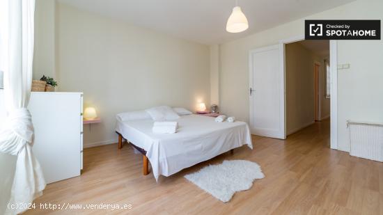 Habitación en apartamento de 1 dormitorio en Extramurs - VALENCIA