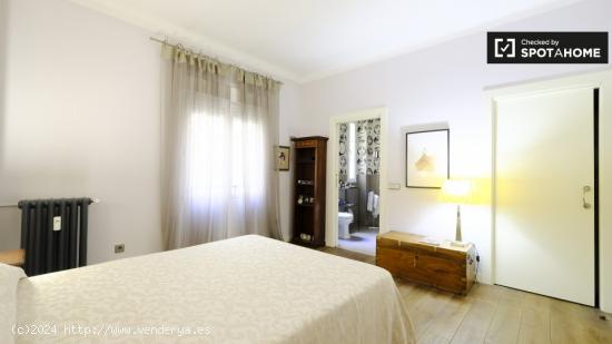 Elegante habitación en alquiler en apartamento de 3 dormitorios en Salamanca - MADRID