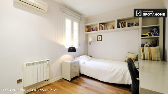 Moderna habitación en alquiler en piso de 3 dormitorios en Salamanca - MADRID