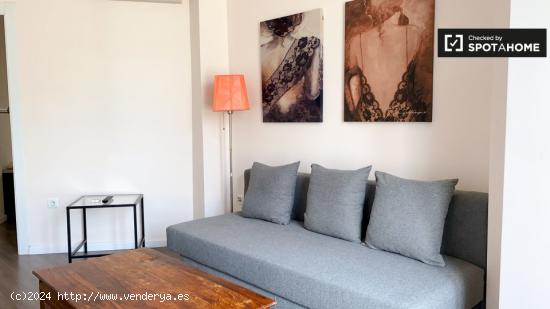 Apartamento minimalista de 1 dormitorio en alquiler en L'Eixample - VALENCIA