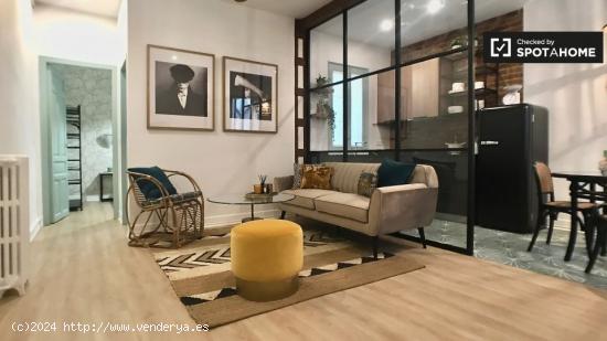 Elegante apartamento de 2 dormitorios en alquiler en Salamanca - MADRID