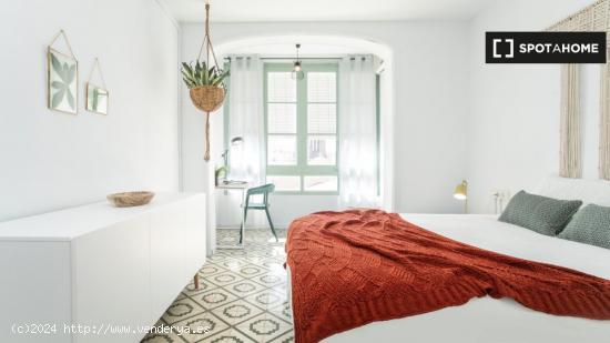 Apartamento completo de 2 dormitorios en Barcelona - BARCELONA