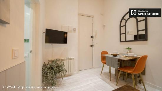 Moderno apartamento de 2 dormitorios con patio en alquiler en Bellas Vistas - MADRID