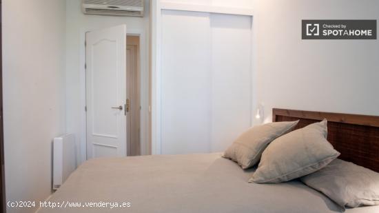 Precioso apartamento de 2 dormitorios en alquiler en Acacias - MADRID