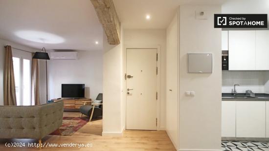 Elegante apartamento de 2 dormitorios en alquiler en Chueca - MADRID