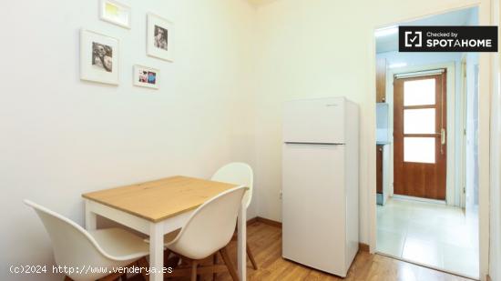 Moderno apartamento de 2 dormitorios con balcón en alquiler en L'Esquerra de l'Eixample - BARCELONA