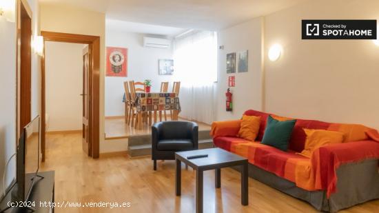 Apartamento de 3 dormitorios en alquiler en Usera - MADRID