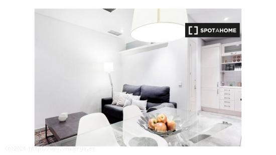 Piso de 1 dormitorio con elegante diseño en alquiler en Salamanca - MADRID