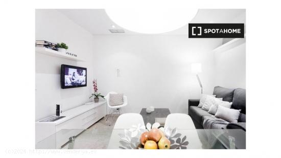 Piso de 1 dormitorio con elegante diseño en alquiler en Salamanca - MADRID