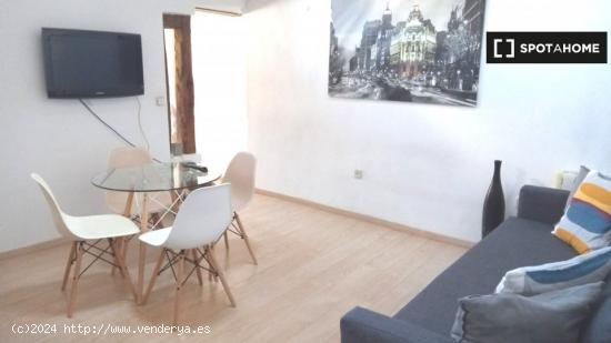 Apartamento de 2 dormitorios en alquiler en Barrio De Las Letras - MADRID