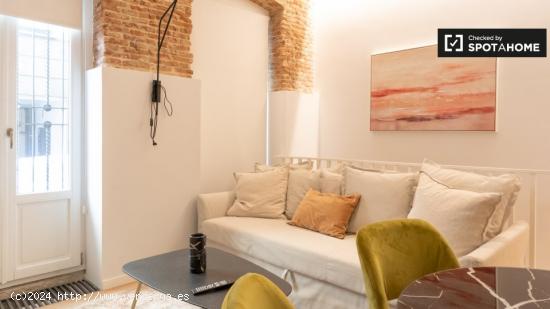 Estudio en alquiler en Puerta De Toledo - MADRID