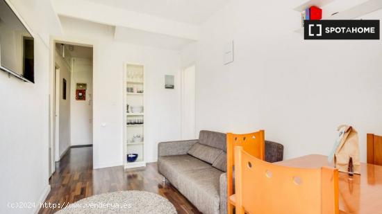 Apartamento entero de 1 dormitorio en Barcelona - BARCELONA