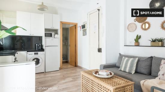 Apartamento entero de 1 dormitorio en Barcelona - BARCELONA