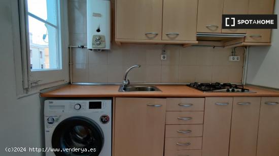 Apartamento entero de 1 dormitorio en Barcelona - BARCELONA