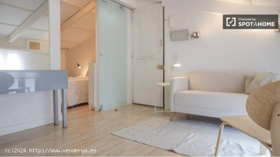 Apartamento de 1 dormitorio en alquiler en Trafalgar - MADRID