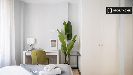 Apartamento de 1 dormitorio en alquiler en Atocha - MADRID