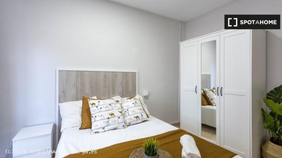 Habitación en piso compartido en valència - VALENCIA