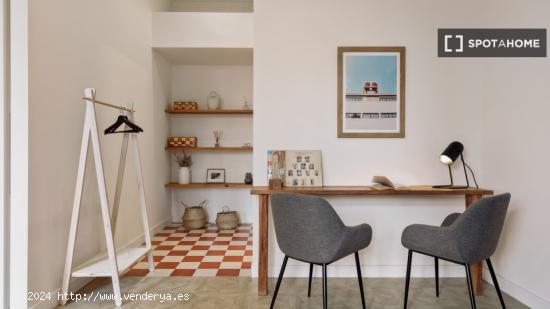 Apartamento de 2 dormitorios en alquiler en El Barri Gotic - BARCELONA